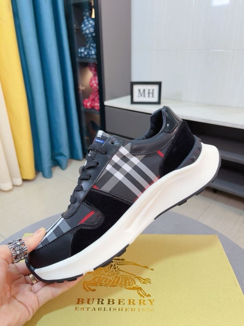 Burberry Low Shoes